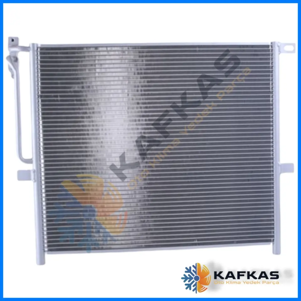 BMW X3 E83 KLİMA RADYATÖRÜ