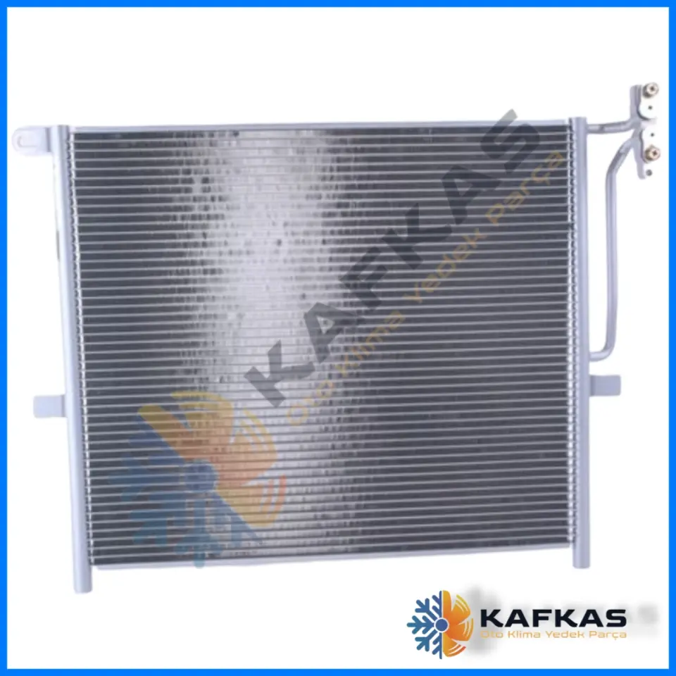 BMW X3 E83 KLİMA RADYATÖRÜ